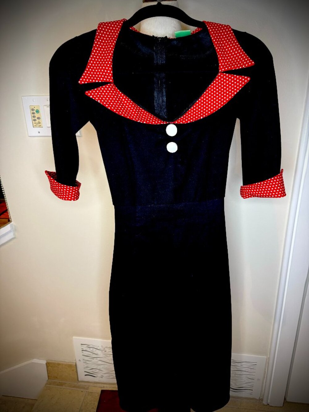 Pinky Pinups Retro Bodycon Wiggle Dress. Black w/ red & white polka dot collar